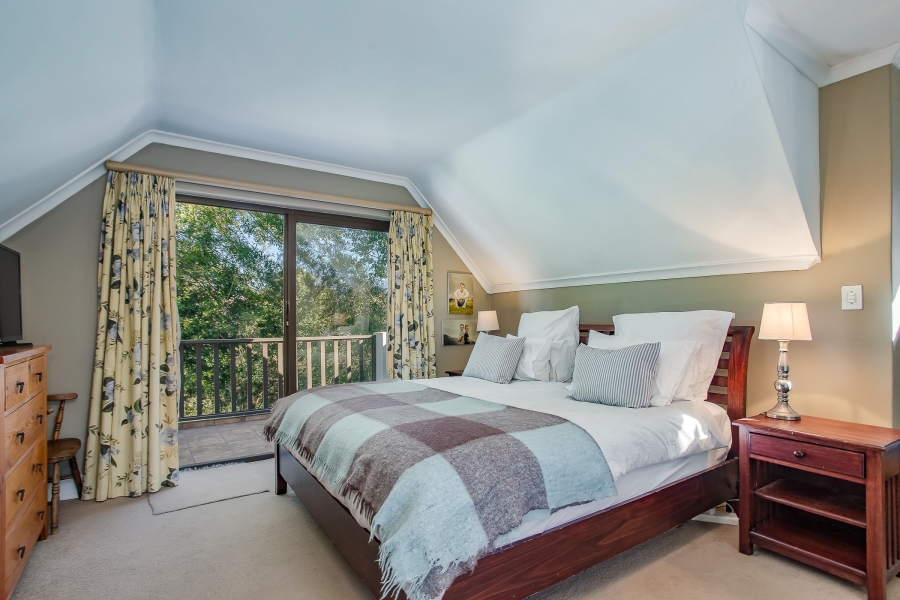 4 Bedroom Property for Sale in Boschenmeer Golf Country Estate Western Cape